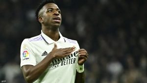 فينيسيوس جونيور.. "مدريدي" حتى عام 2027